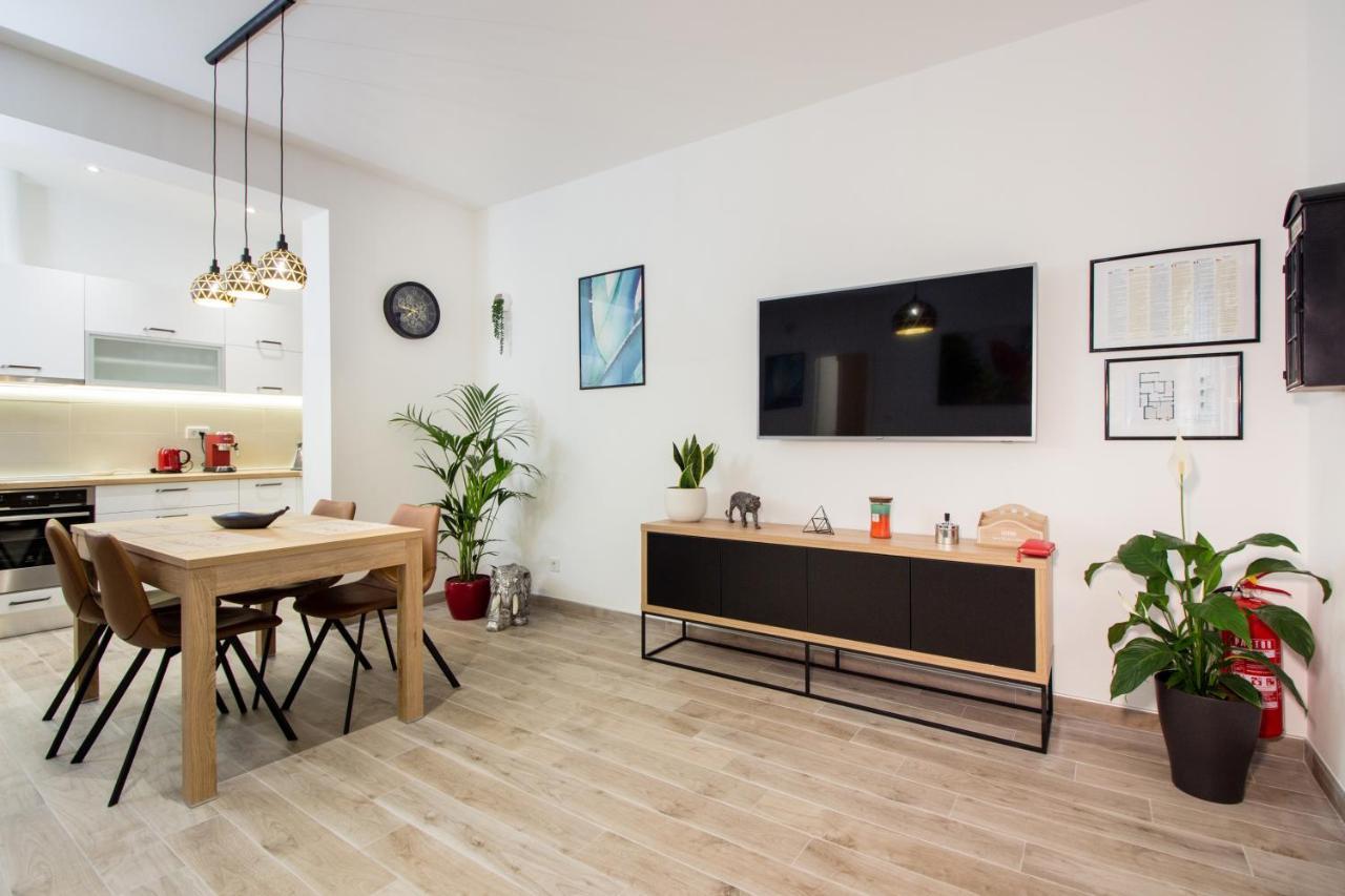 Utopia Apartments Split Eksteriør bilde